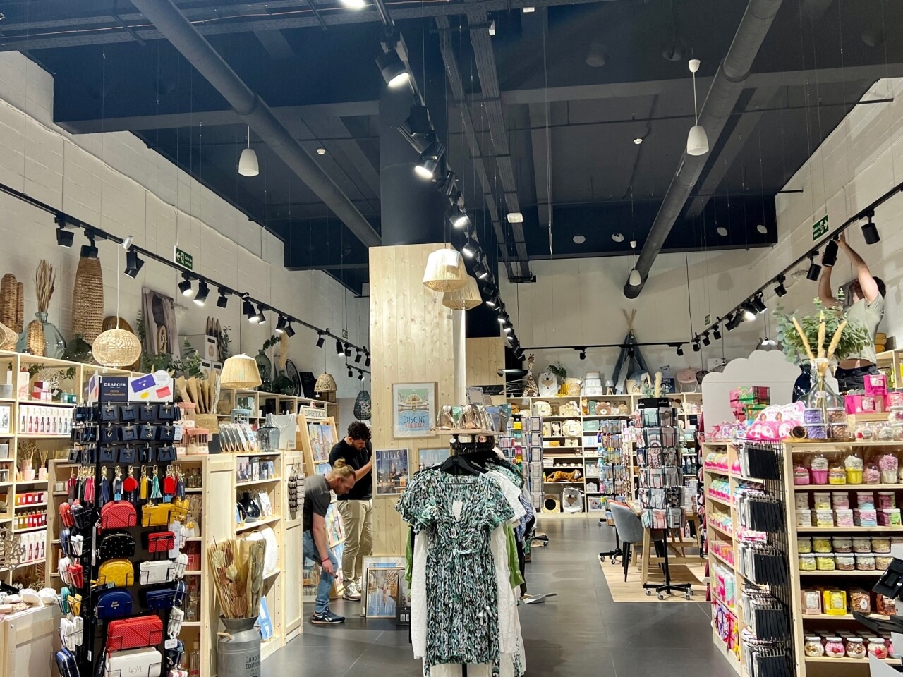 cette enseigne de déco et de mode ouvre son entrepôt et casse les prix ce week-end
