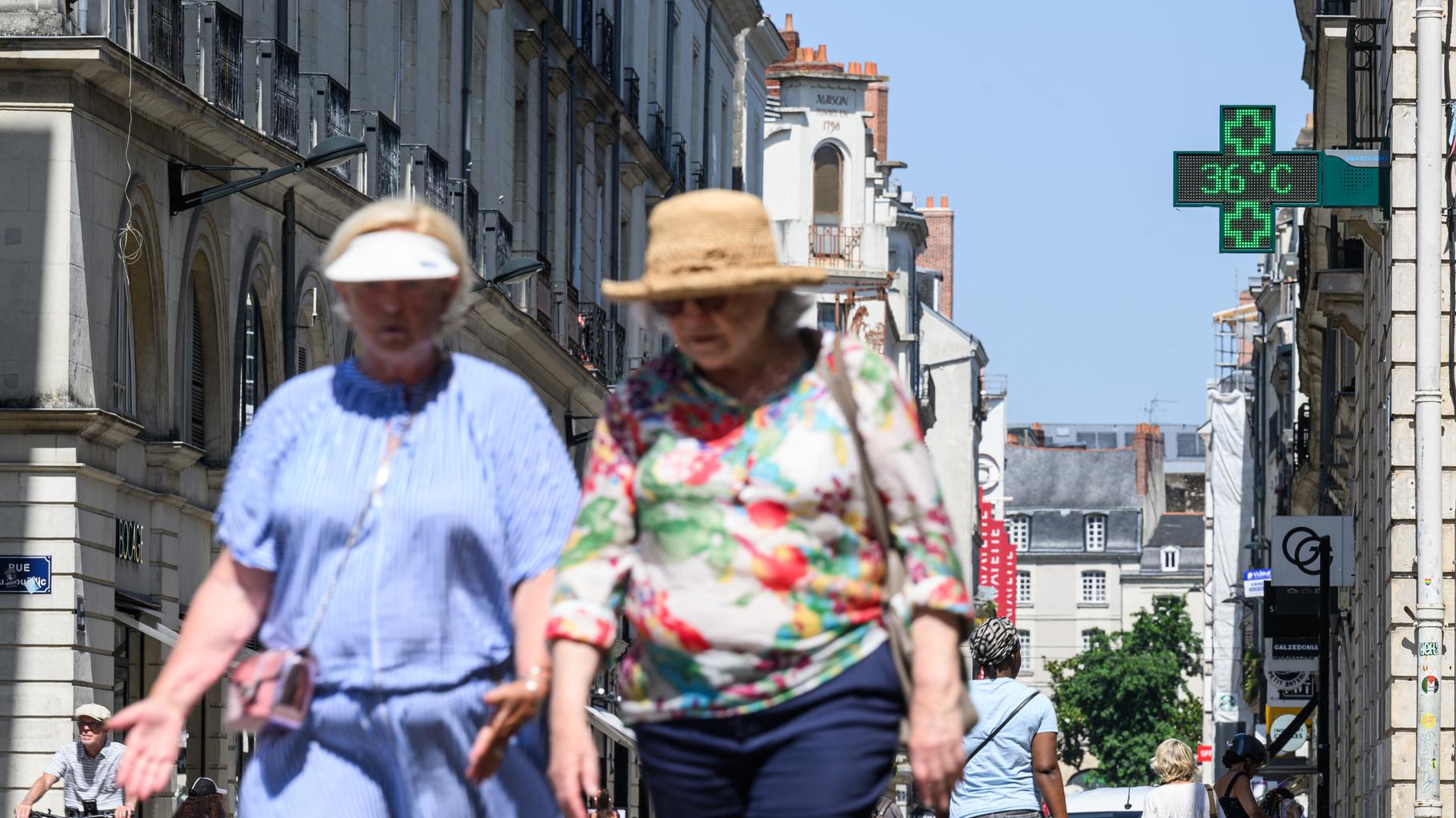 Face à la canicule, pourquoi la France de 2025 n’a rien à voir avec celle de 2003