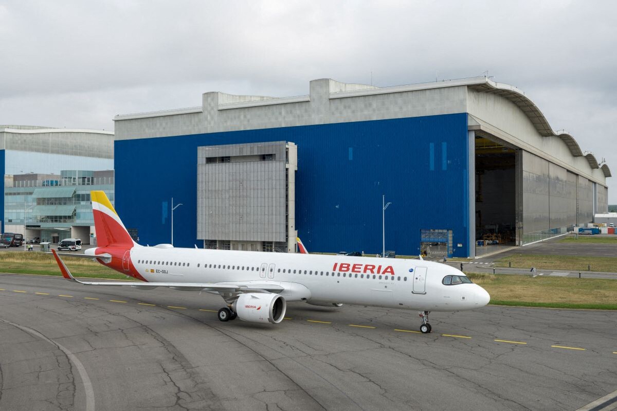le tout premier A321 XLR vient de sortir !