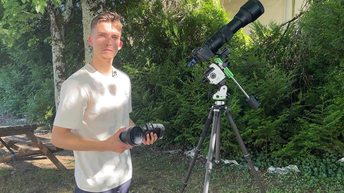 L’astrophotographe Flavien Beauvais, les pieds sur terre, les yeux braqués vers le ciel et la tête dans les étoiles