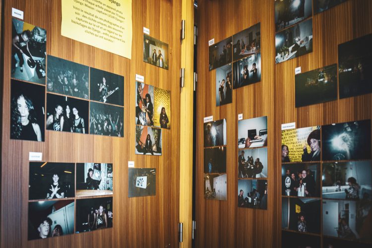 Espace Django 2025, bar, carte postale, ambiance