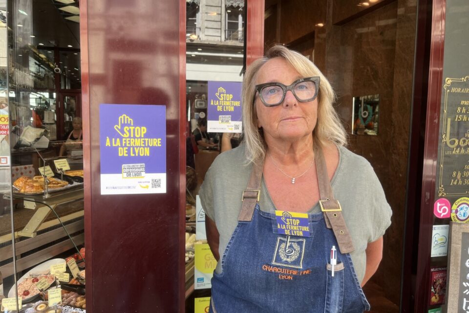 Françoise Verot, commerçante de la rue Grenette, voit son commerce fortement impacté par la ZTL en Presqu'île de Lyon.