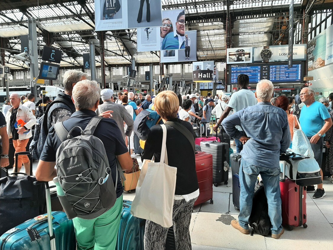 un violent orage a perturbé le trafic à la Gare de Lyon