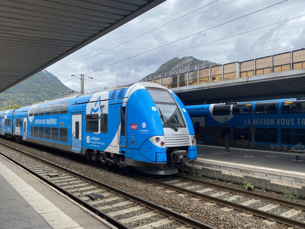 la circulation des trains perturbée sur la ligne Grenoble-Lyon ces week-ends d'août