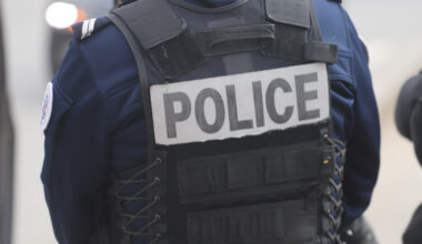 l’homme blessé par balle au Village Olympique placé en détention provisoire en attendant son procès