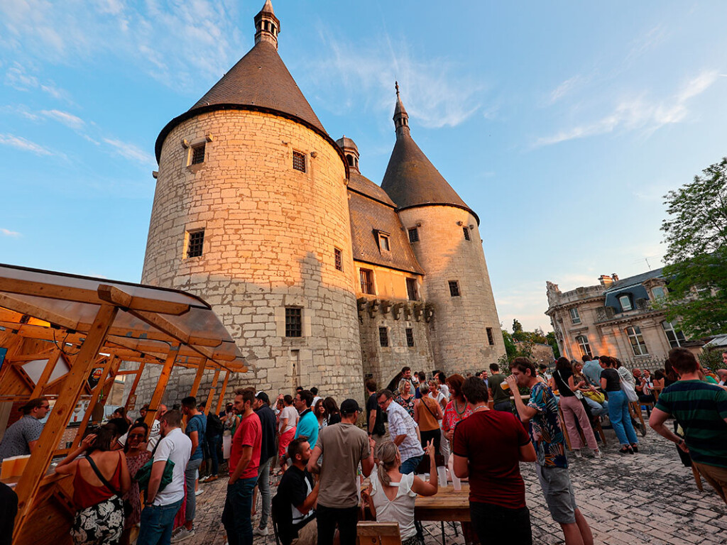la guinguette de la porte de la Craffe va exceptionnellement rester ouverte plus longtemps cet été