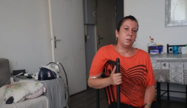 Rouille, moisissures et pigeons, les locataires des Anaïs à Marseille "en apnée" dans leur appartement