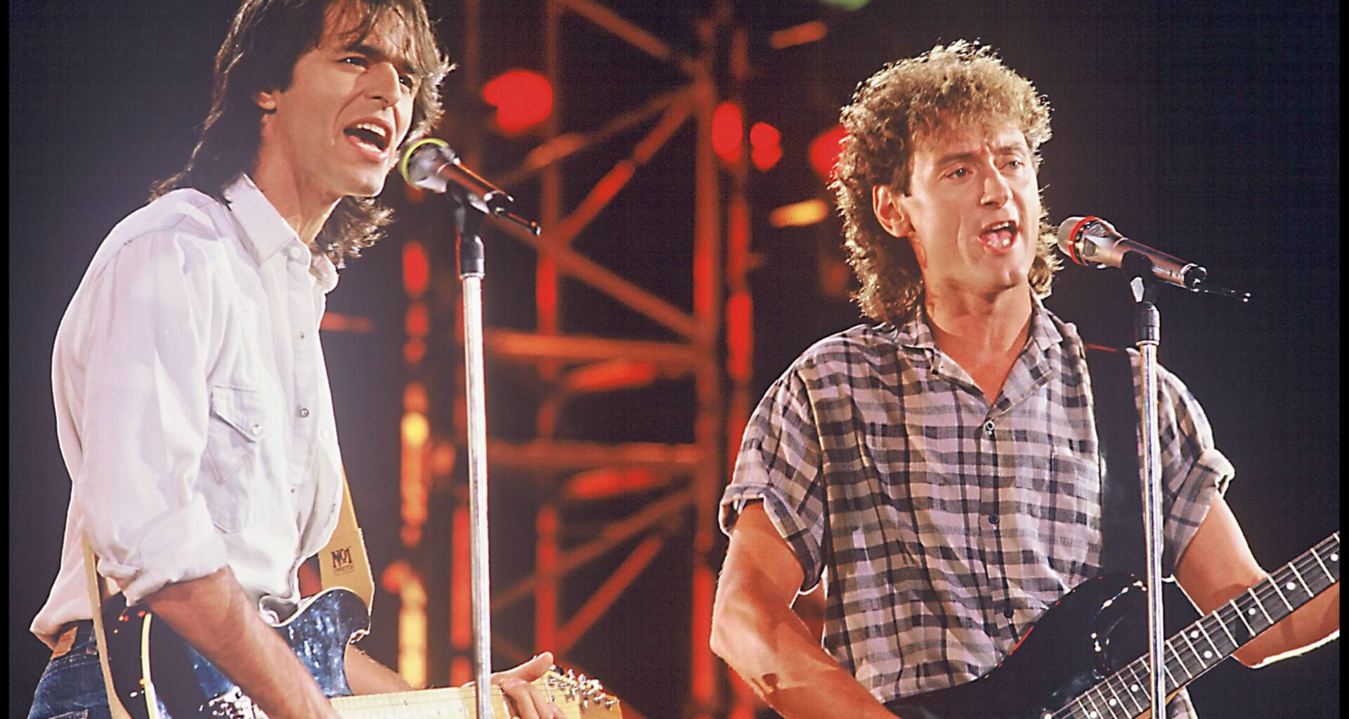 "Heureux et fier", Jean-Jacques Goldman sort du silence et réapparaît pour faire un énorme don