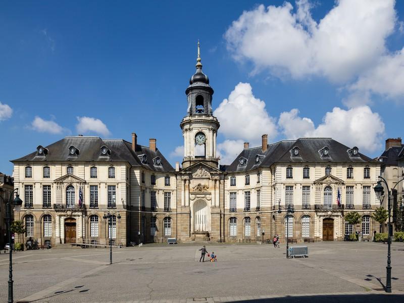 l’ « esprit unitaire » ne dure qu’un temps