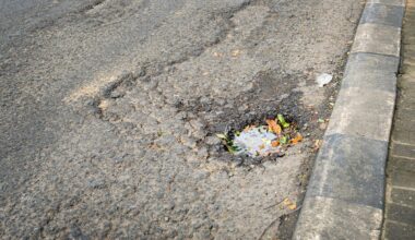 un rapport dénonce l'état catastrophique des routes