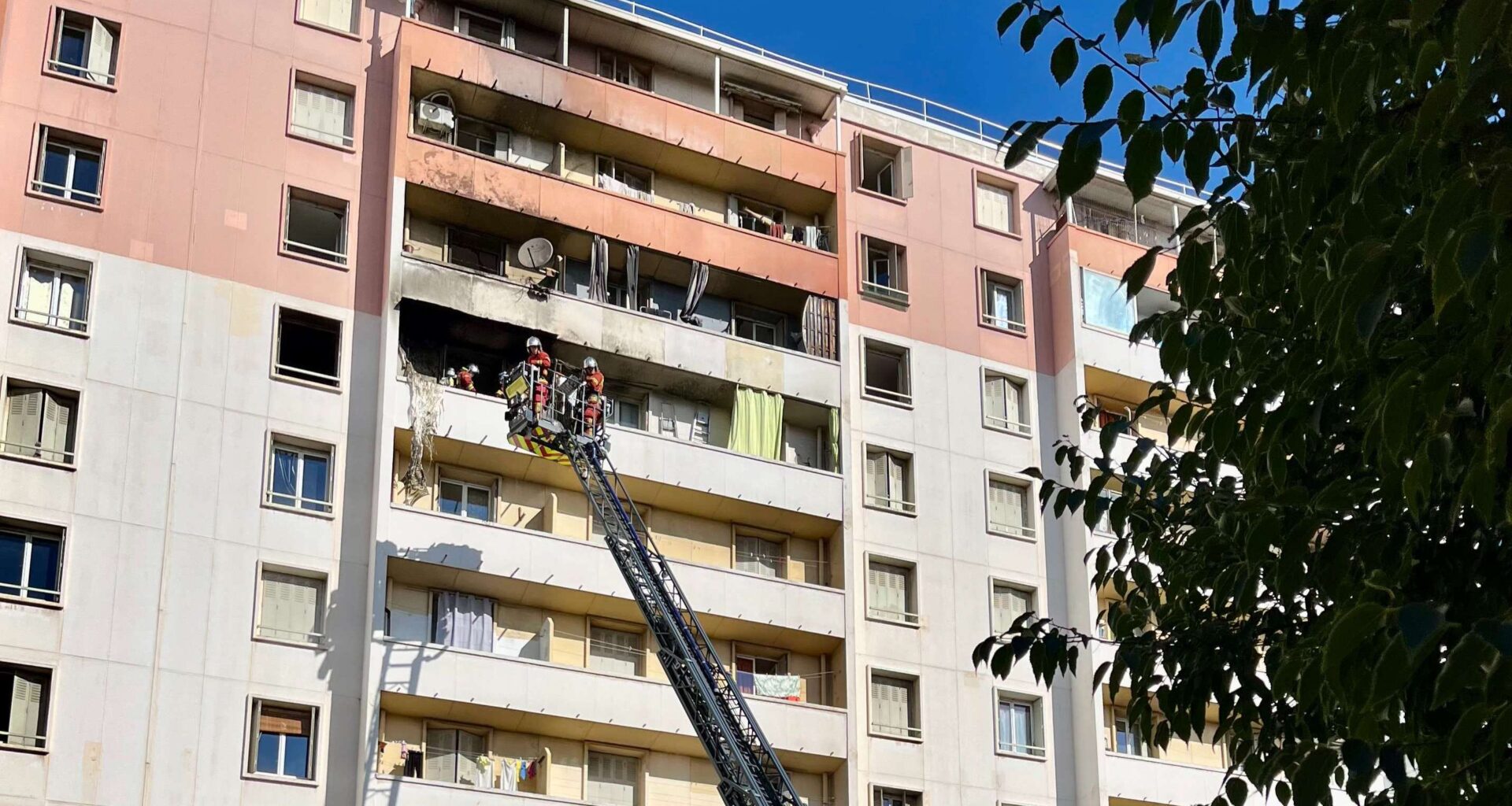 Marseille: un homme retrouvé mort dans le coffre d'une voiture, tué par balle