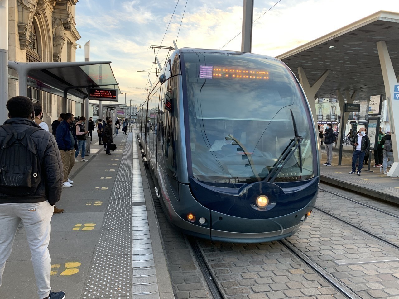 À Bordeaux, la ligne A du tramway va être interrompue toute la nuit