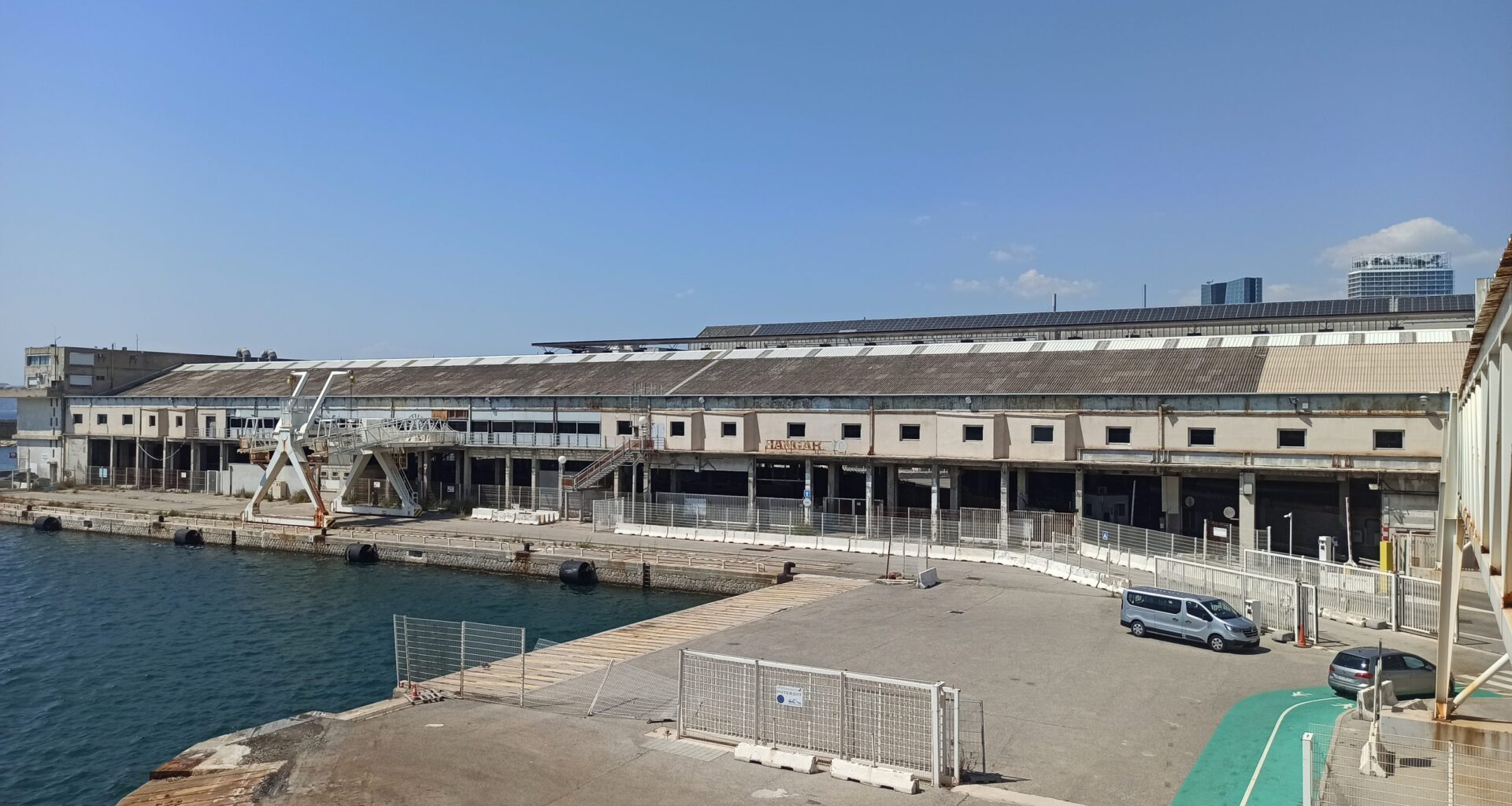 Rénovation d'une halle portuaire à la Joliette : les Marseillais vont avoir accès aux quais