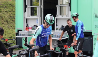 le rôle méconnu et crucial des mécaniciens sur le Tour de France
