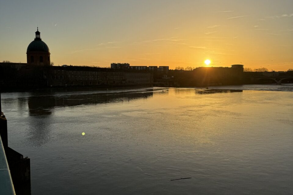 Les quais : le dernier spot parfait pour admirer le coucher de soleil.