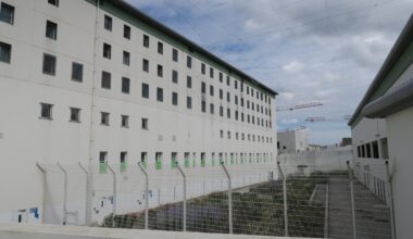 Prison des Baumettes 3 : pas encore livrée, déjà "surpeuplée"