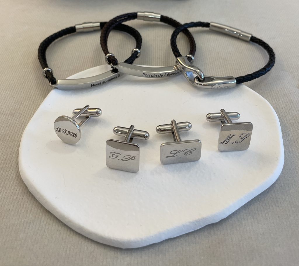 Bracelets et manchettes pour hommes Crédits ©️ Girls Take Lyon