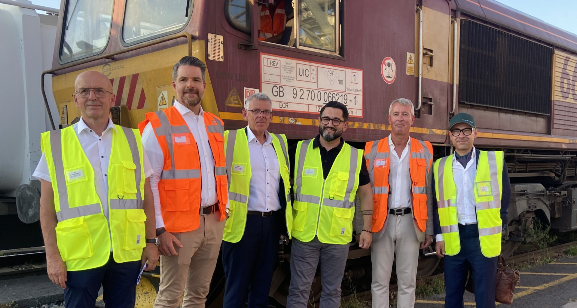 ©DB Cargo France - Roland Heizmann, président PORTMANN, Claes Lindgren (IKEA Supply Chain Operations), Jean-Michel Bauer, CEO PORTMANN, David Teixeira (IKEA France), Alexandre Gallo, PDG DB Cargo France et David Urban.