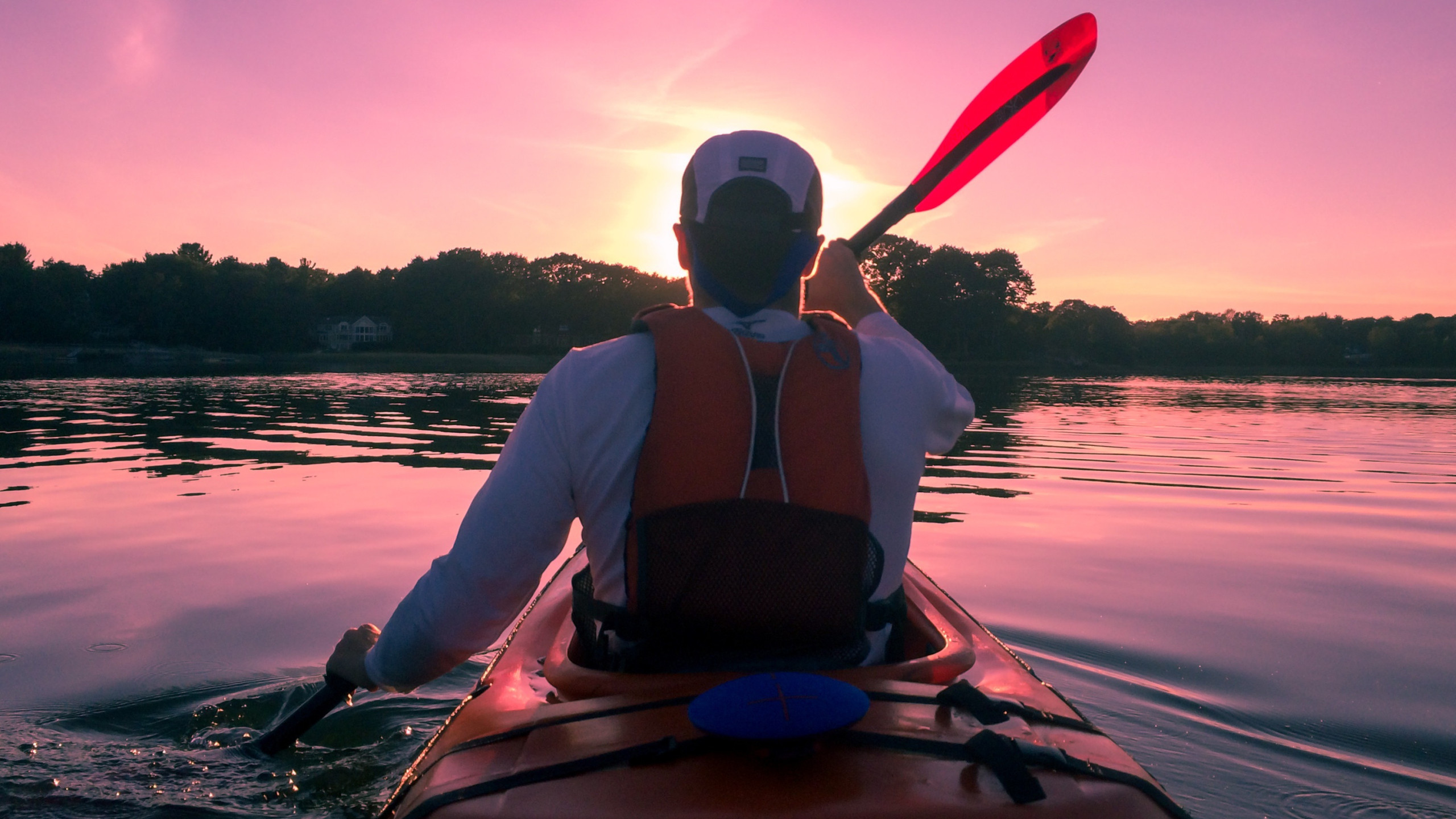 © PxHere - L'office de tourisme et le club d'aviron de Grenoble proposent des balades culturelles en canoë sur l'Isère samedi 12 juillet de 10h à 12h.