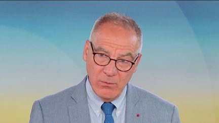 Coopération franco-allemande : "l’urgence, c'est les droits de douane de Donald Trump", selon Patrick Martin-Genier expert des questions européennes