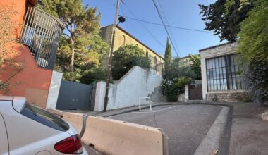 À l'école Longchamp, à Marseille, les parents s'inquiètent du risque d'éboulement de la chapelle mitoyenne