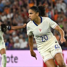 La joie communicative de Cascarino et Karchaoui, après le magnifique but de l'ailière.