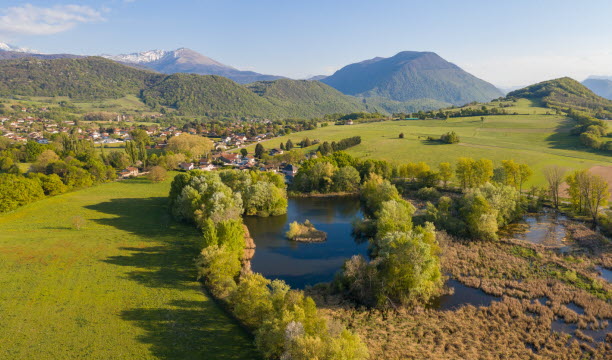 La réserve naturelle régionale de l’étang de Haute-Jarrie et son parcours d’interprétation sont aussi prétexte à une belle balade à pied ou en VTT par la Combe de la Gouterie à partir du parc Robert Buisson d’Échirolles.Photo Pierre Jayet