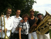 Le quintet sud-africain Country cooking sera à l’affiche deux fois, vendredi 15 août à Sierentz (salle des fêtes) et le lendemain au moulin de Hundsbach, à 20 h à chaque fois, pour deux soirées pleines de groove. Photo Dr