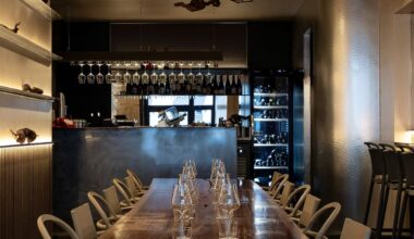 Une cave à manger nouvelle génération à Bastille