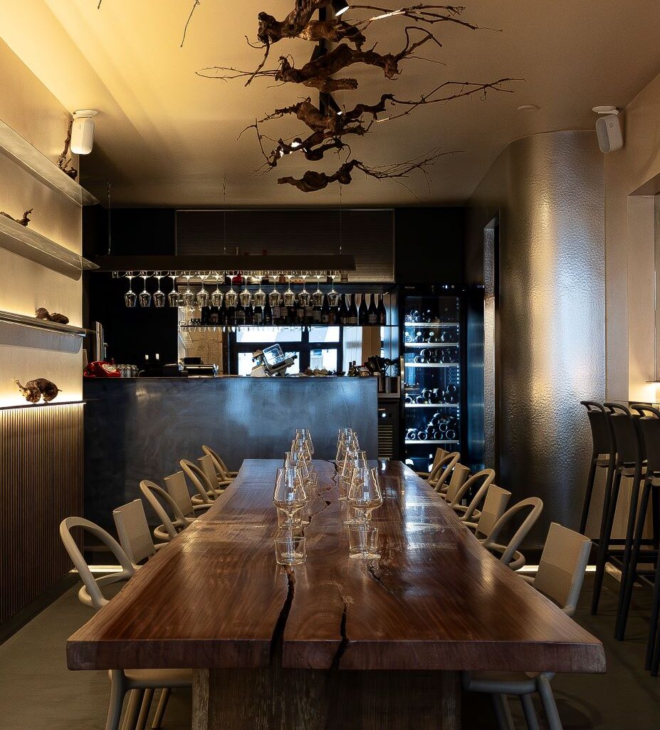 Une cave à manger nouvelle génération à Bastille