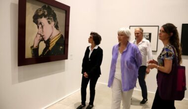 Rachida Dati annonce un musée national de la photographie sur le site des Papeteries Étienne à Arles