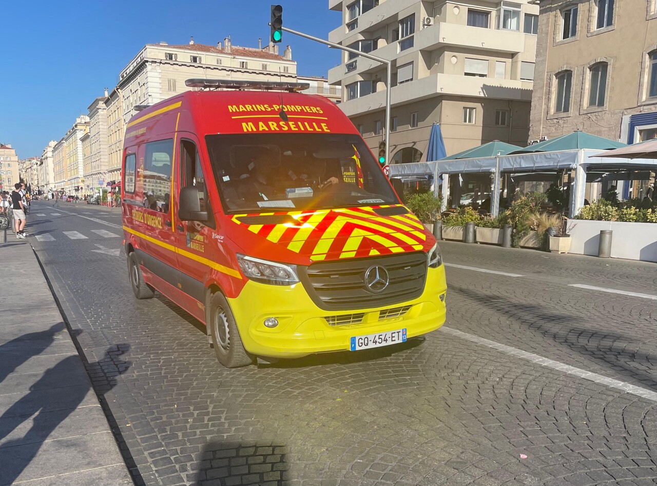 Marseille. Un véhicule peu commun percute celui des marins-pompiers, une femme tuée