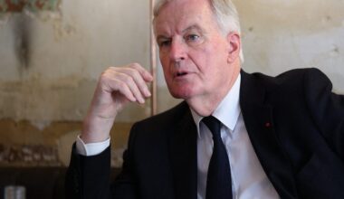candidat à la législative partielle à Paris, Michel Barnier joue l'apaisement