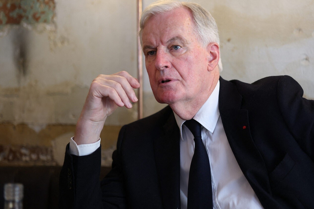 candidat à la législative partielle à Paris, Michel Barnier joue l'apaisement