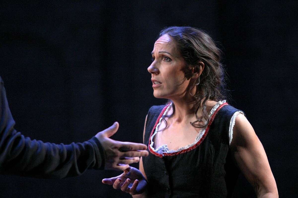 L'Opéra de Paris rend hommage à la cantatrice Béatrice Uria-Monzon, "interprète inoubliable" de Carmen