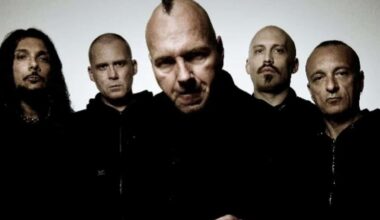 “Nous avons toujours cru en nous” : Necrobutcher parle des 40 ans de Mayhem