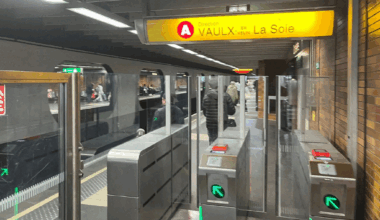 Lyon. Un jeune homme tombé sur les voies du métro A dans un état grave : ce que l'on sait