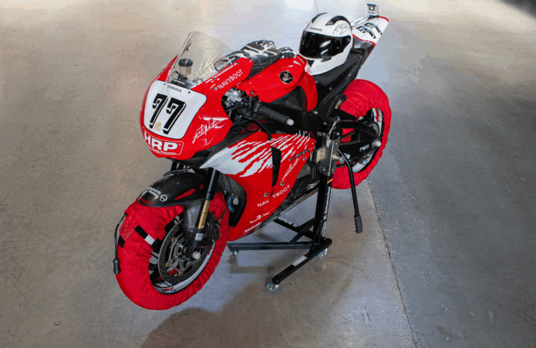 Une moto bien particulière, avec seulement 3 752 kilomètres au compteur