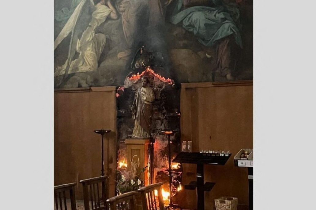 l'incendiaire présumé de Notre-Dame-des-Champs à Paris est-il responsable de ses actes ?