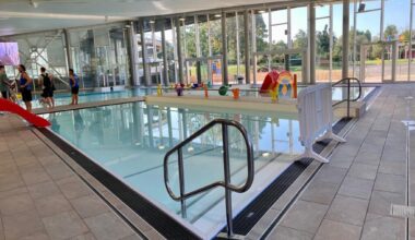 comment expliquer la série d'agressions de personnels de piscines ?