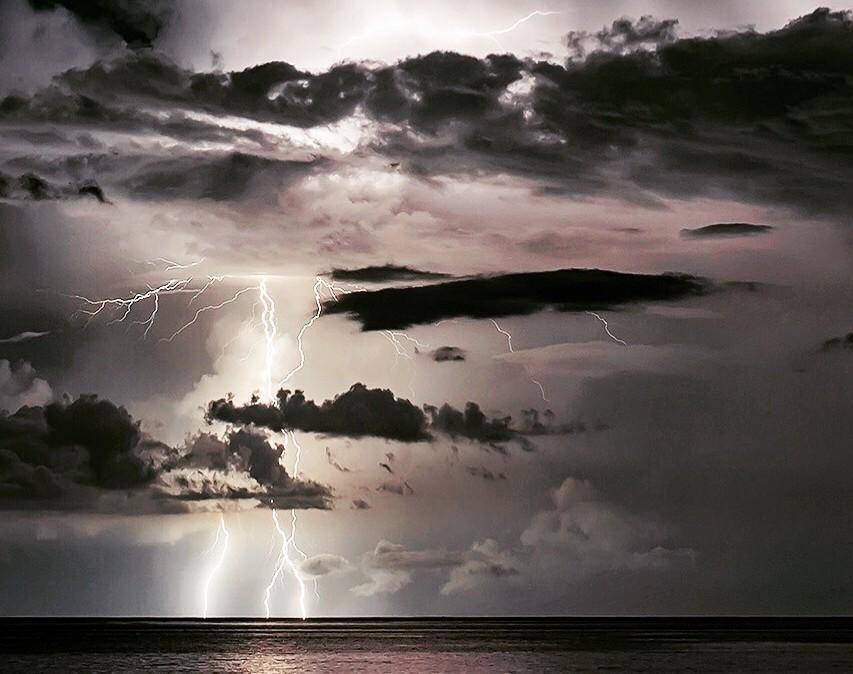 Les Alpes-Maritimes placées en vigilance jaune aux orages ce samedi