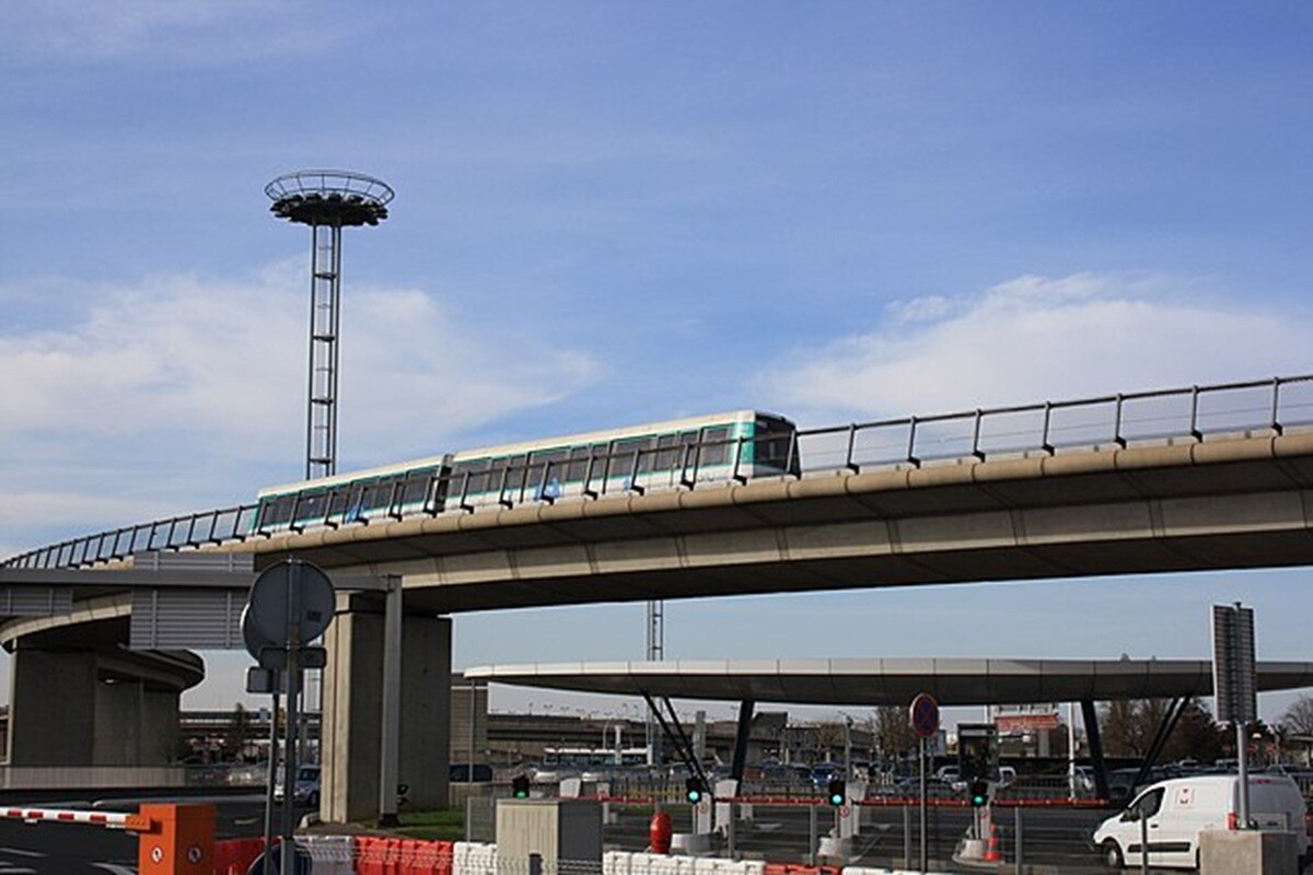 l'Orlyval gratuit tout l'été pour les détenteurs du pass Navigo