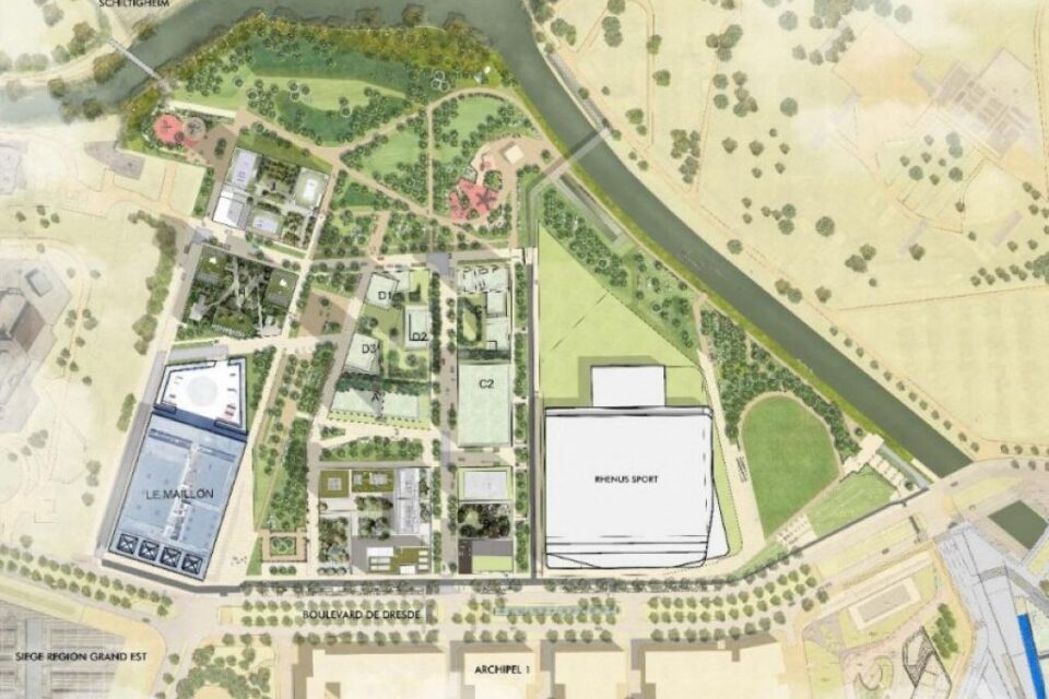 Le cour botanique qui longe le théâtre du Maillon et la partie arrière proche de la future passerelle qui reliera Strasbourg à Schiltigheim seront livrés au courant de l'année 2026.