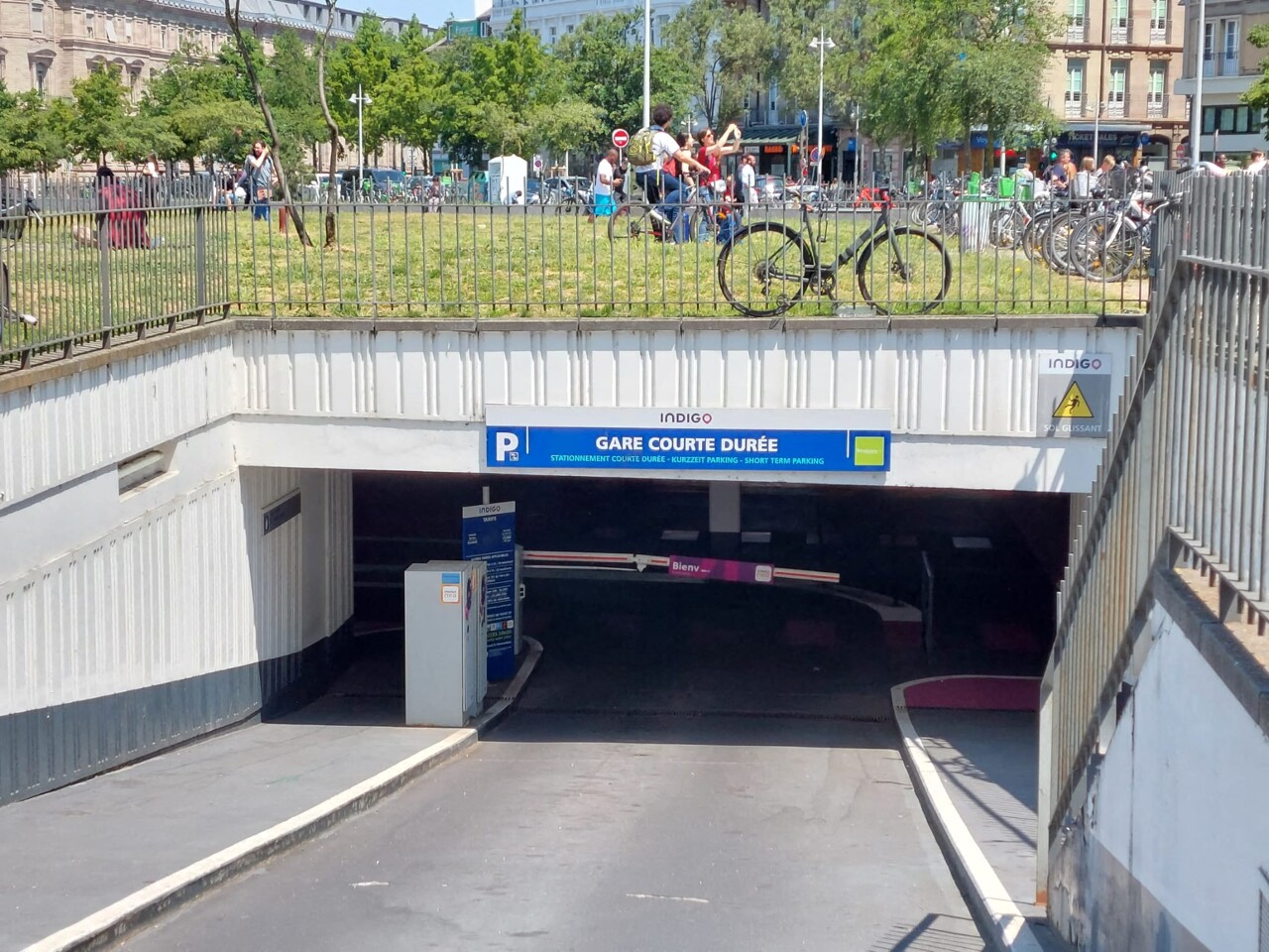 Strasbourg. Transformation du parking sous la gare en parking à vélos, où en est le projet ?