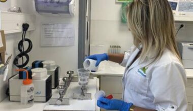 4 200 analyses par an pour des plages sûres