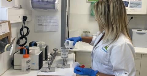 4 200 analyses par an pour des plages sûres