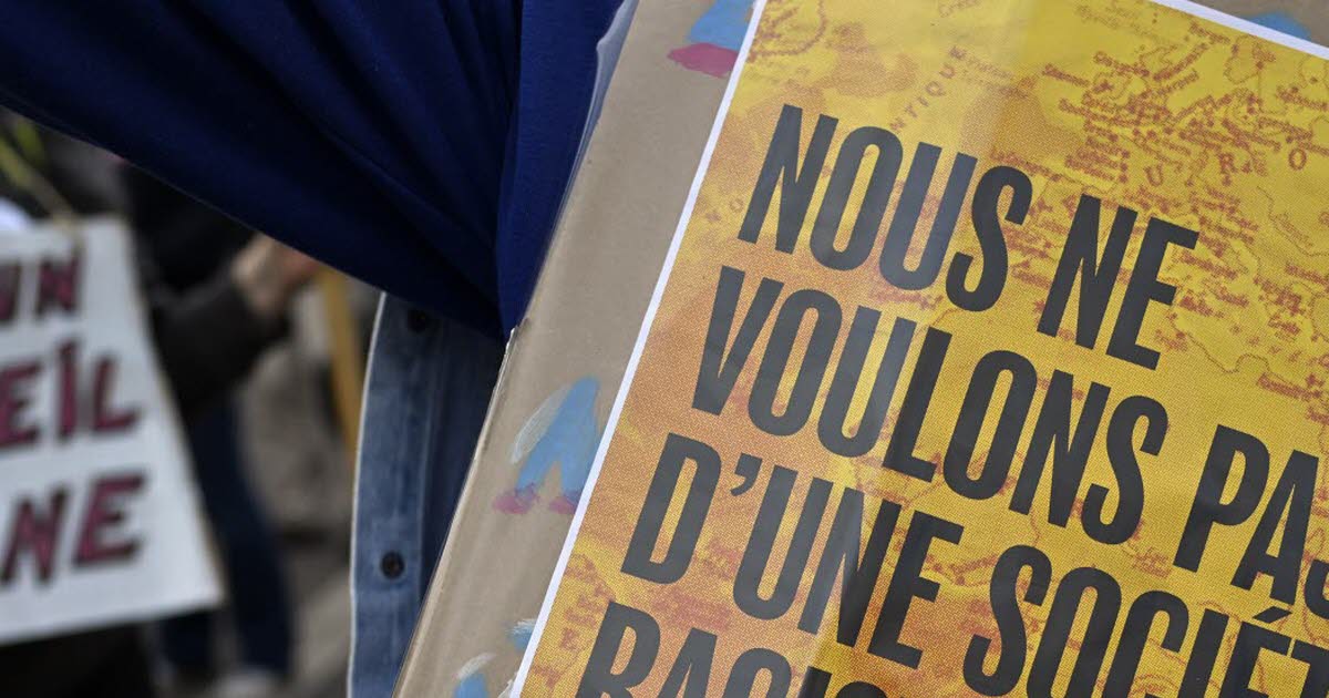 tempête sur la toile sur fond de campagne électorale