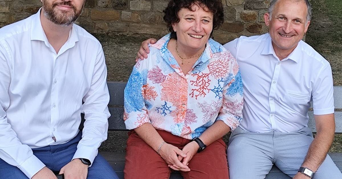 Esther Milland quitte la direction