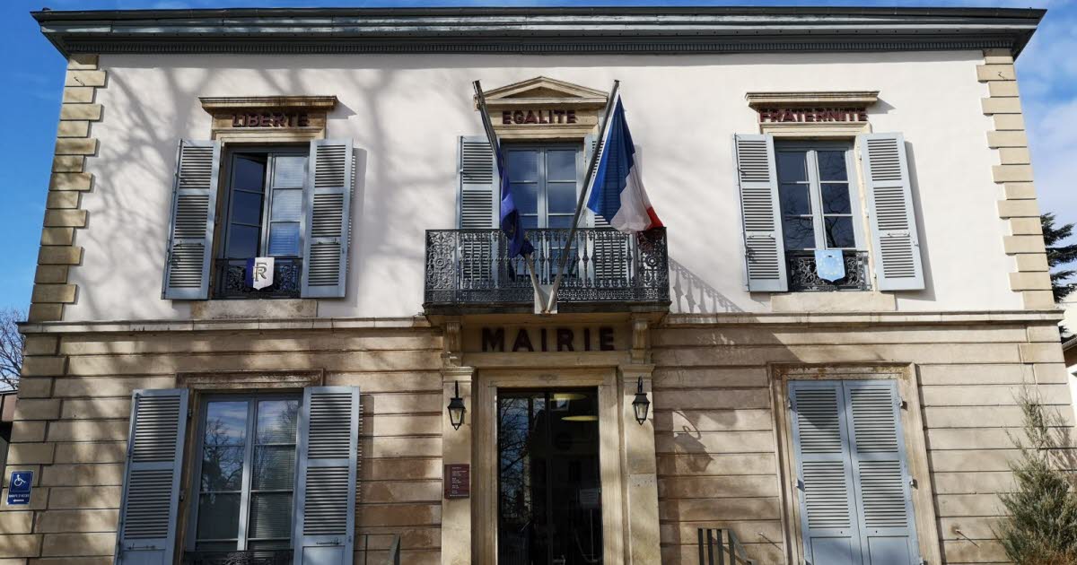 quatre voitures en fourrière, une pluie de PV