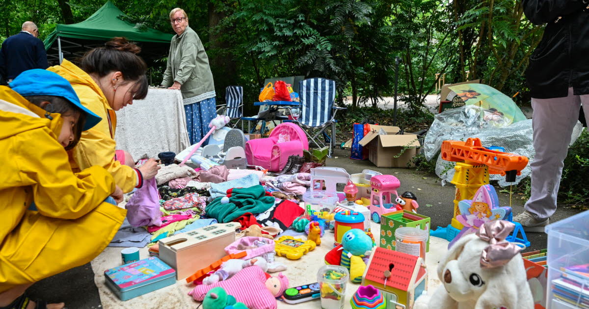 Photos. La Brocante 1900 au parc Sainte Marie ; une matinée radieuse